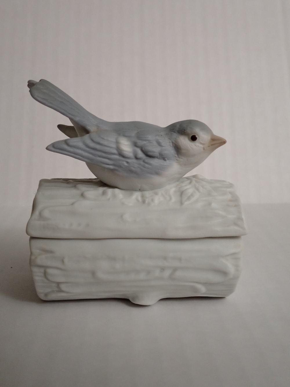 Crowning Touch Collection Porcelain Trinket Box With Blue Bird On Branch Vintage